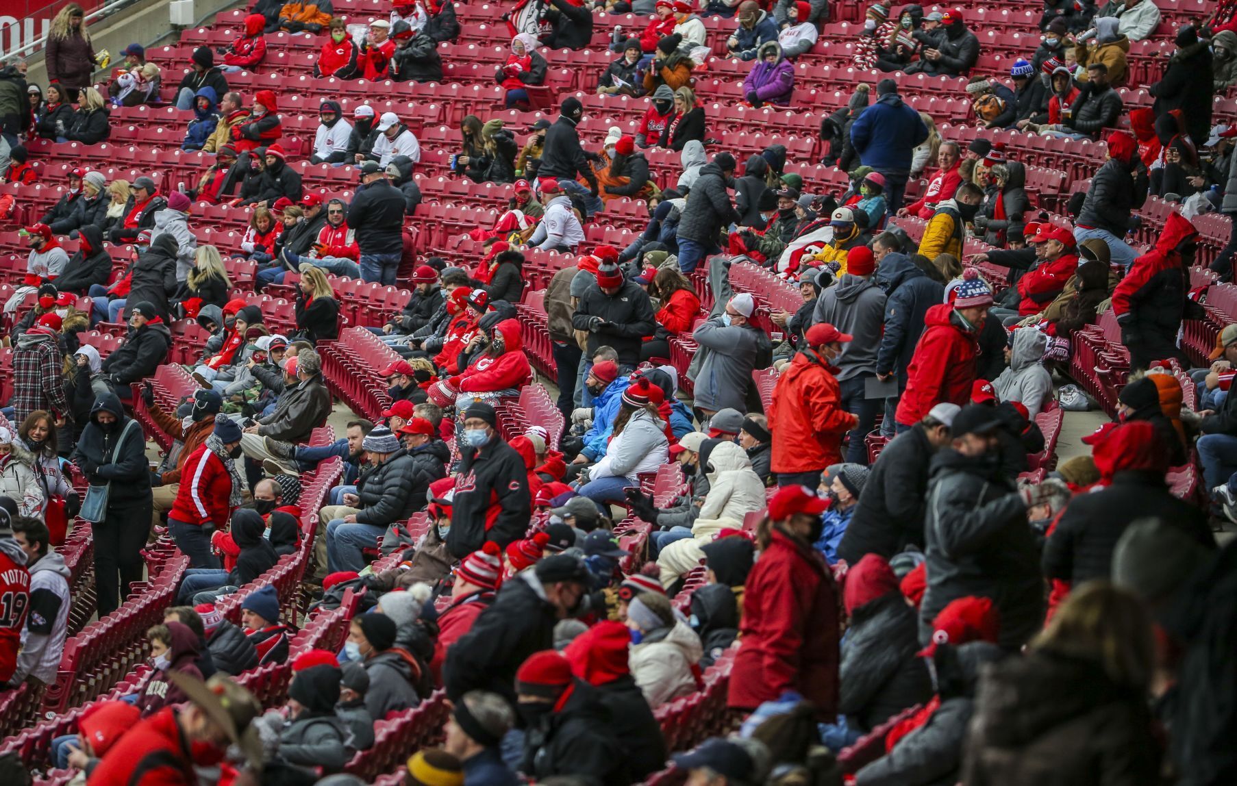 Cardinals face Reds in Cincinnati on opening day